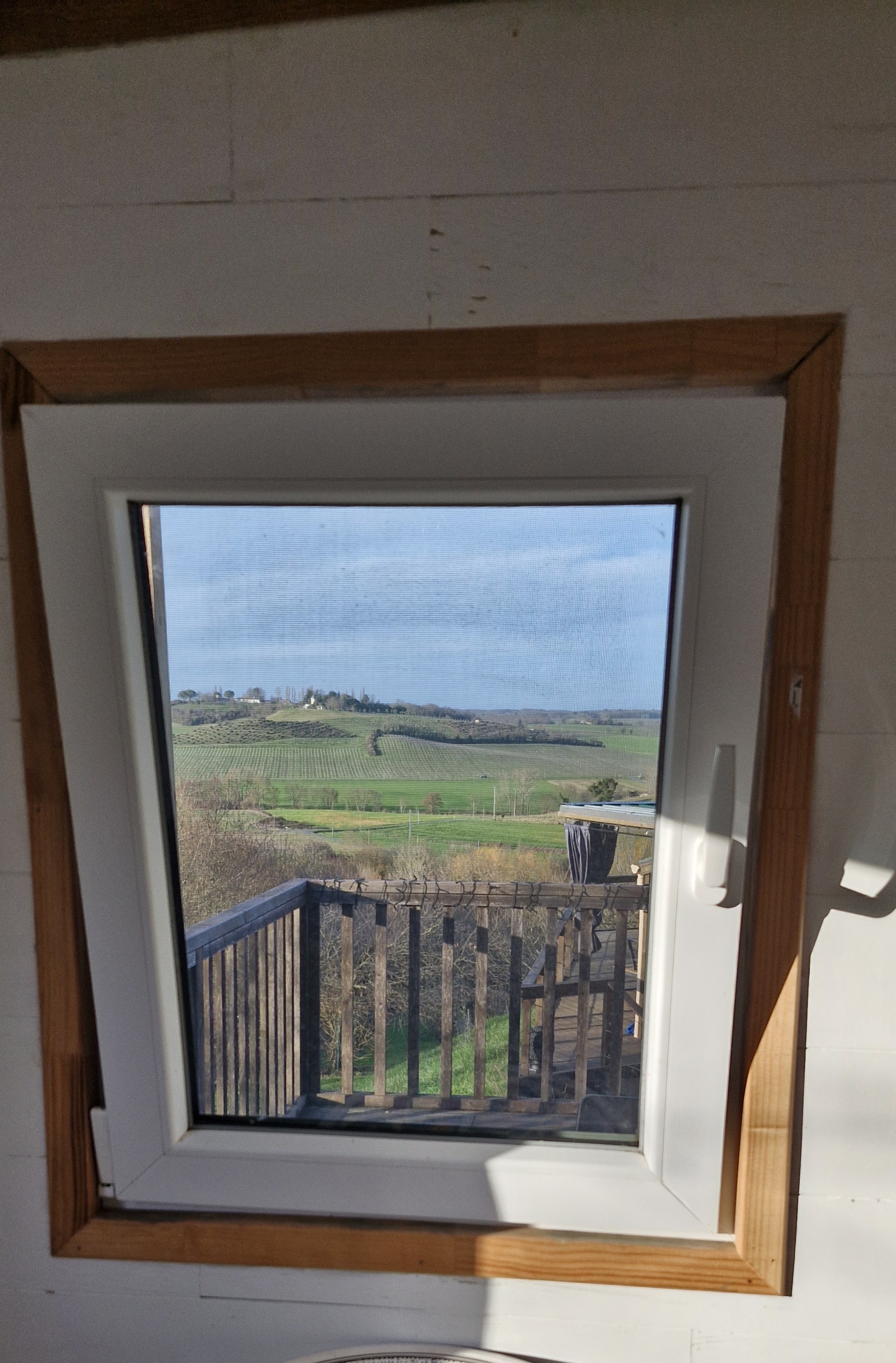 5 loungeintodiningarea